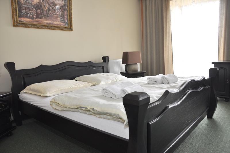 Bed and Breakfast Stary Dwor Żywiec Exterior foto